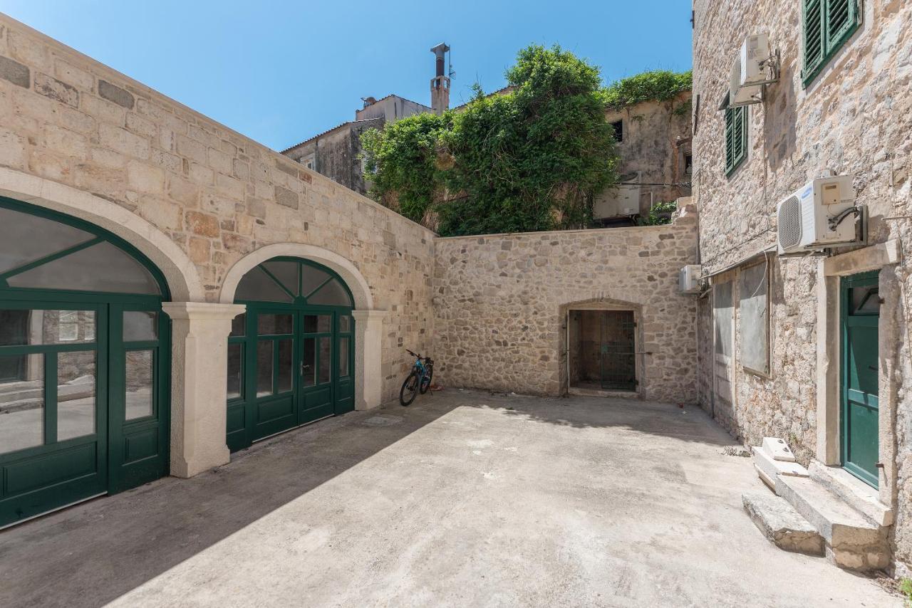 Heritage Palace Listun Makarska Extérieur photo