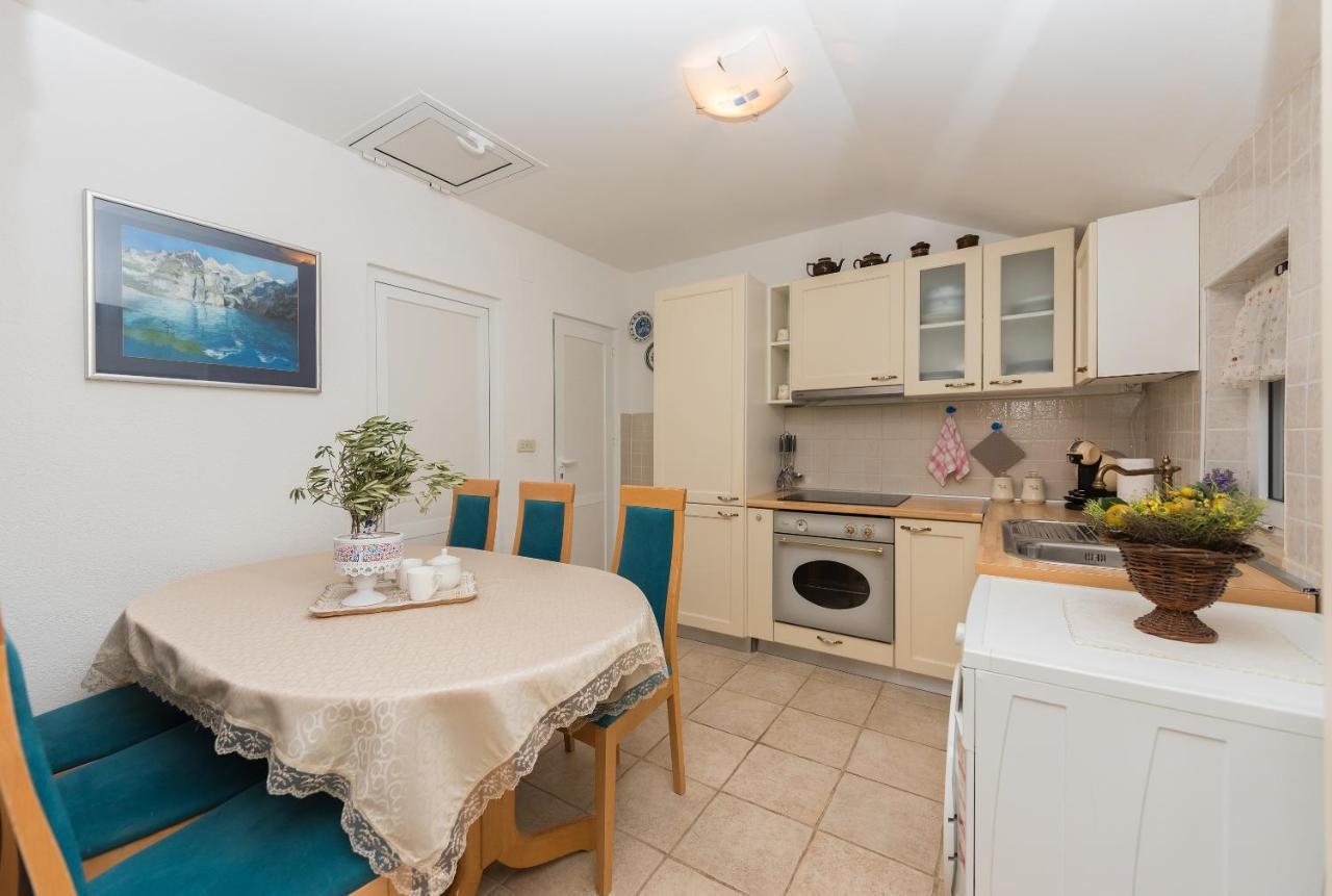 Heritage Palace Listun Makarska Extérieur photo